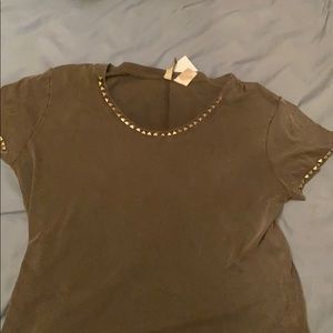 Divided by H&M small grey tshirt w/ silver studs